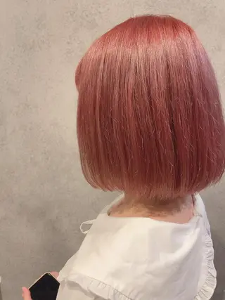 ショート カラー 櫻井 未悠のヘアスタイル