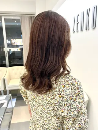 ロング パーマ コテ巻き風パーマ 藤澤　知彌のヘアスタイル