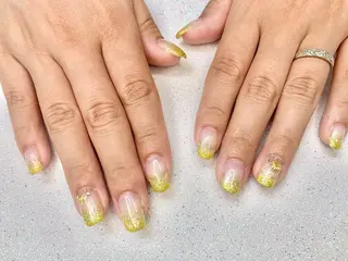 ネイル VIERU YURIのネイルデザイン