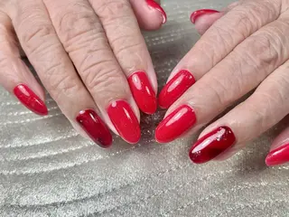 ネイル Salute本店 森崎友紀恵のネイルデザイン