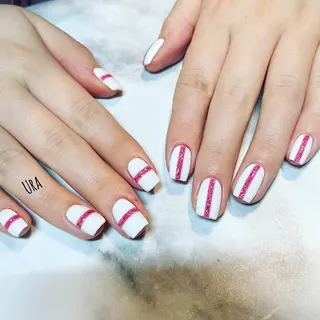 ネイル UrakoNail 《nail》のネイルデザイン