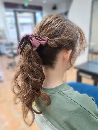 ヘアアレンジ 💜𝑳𝑼𝑵𝑨 🌻母良田愛美🌻のヘアスタイル