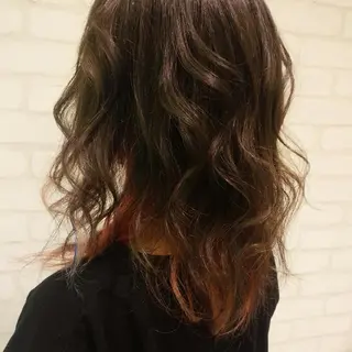 セミロング カラー EARTH 池田　雄太のヘアスタイル