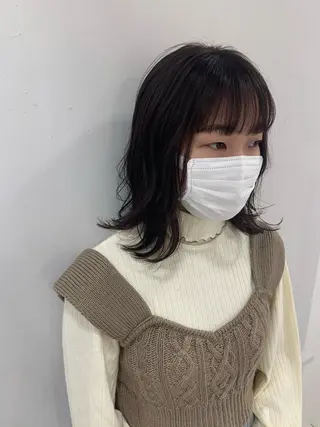 ミディアム 米津 優花のヘアスタイル