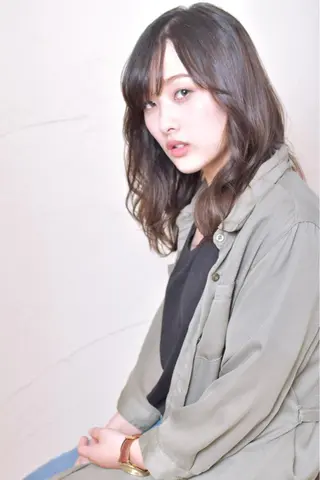 ミディアム カラー Ichimura yurieのヘアスタイル