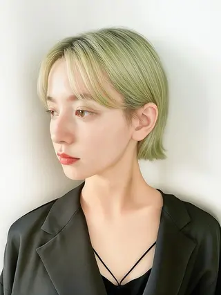 ショート カラー 🌈派手髪ハイトーン 🌈鈴木亮太🌈のヘアスタイル