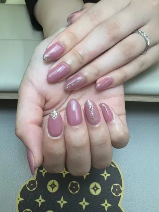 ネイル AngelChris ビューティーサロンのネイルデザイン