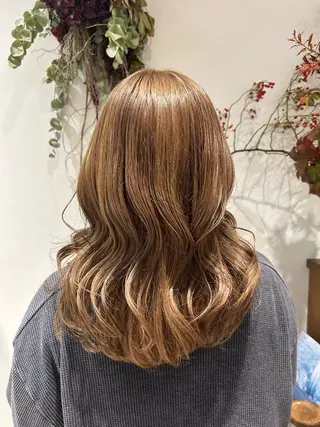 ミディアム カラー ハイトーン/アレンジ /🎀YUINA🎀のヘアスタイル