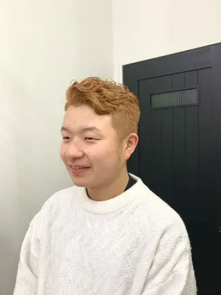 ショート カラー メンズ NiL所属・藤浪 駿のヘアスタイル