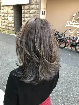 セミロング カラー Leverage所属・【店長】外国人風 メンズヘア尾上雄輝のヘアスタイル