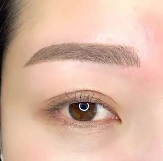 アイブロウ ma'am eyesalon 錦糸町店所属・MOMI🍒美眉 スタイリング⭐︎の眉毛・アイブロウイメージ