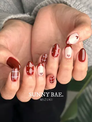 ネイル SUNNY BAE. 🌼MIZUKIのネイルデザイン