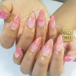 セミロング ヘアアレンジ パーマ ネイル キッズ マツエク・マツパ MALCAnail(マルカネイル)所属・荒木 莉奈のネイルデザイン