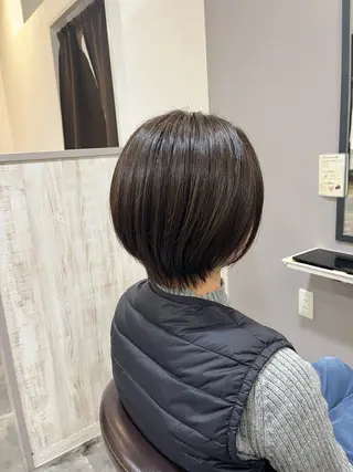 ショート 𝗕𝗼𝗻𝗵𝗲𝘂𝗿西梅田所属・ノンダメージ® 稲垣  いおりのヘアスタイル