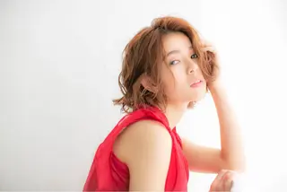 ミディアム 髪質改善ストレート、 カラー清野雄大のヘアスタイル