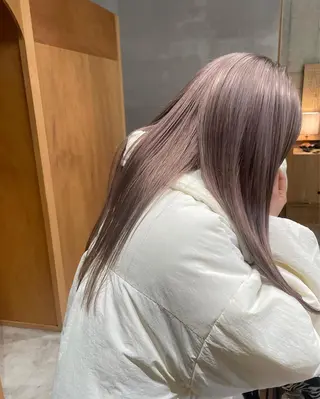 カラー wewe: momoeのヘアスタイル