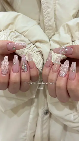 ネイル GO TODAY SHAiRE SALON 表参道colore店所属・emmi nailのネイルデザイン