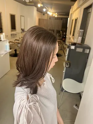 カラー Sherry/R 三川町 山本なつみのヘアスタイル