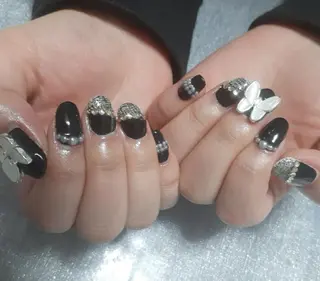 ネイル 鈴木 憂維のネイルデザイン