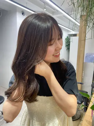 セミロング カラー noa/ 渋谷のヘアスタイル