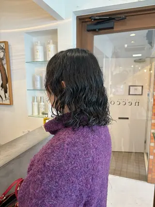 ミディアム パーマ 谷澤 朋佳のヘアスタイル