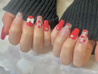 ネイル Maison dePLATINUM所属・ネイリスト makiのネイルデザイン