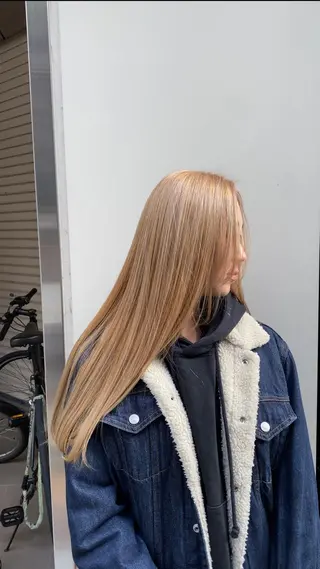 ロング カラー 【縮毛矯正ブリーチ】 西 太志のヘアスタイル