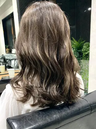 セミロング カラー 岡崎勇人/レイヤー/ 韓国/ケラチンTRのヘアスタイル