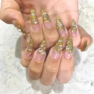 ネイル 足立 莉奈のネイルデザイン