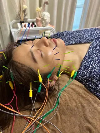 美容鍼灸サロン mahoroba院長のエステ・リラクイメージ