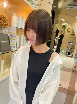 ショート カラー 8HAIR / MAYUのヘアスタイル