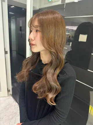 ロング カラー 🪞ハイトーン🪞 🤍waka🤍のヘアスタイル