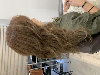 ロング カラー 瀬尾 由希菜のヘアスタイル