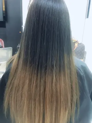 ロング カラー 斎藤 みくのヘアスタイル