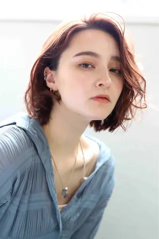 ミディアム Navy （ネイビー）のヘアスタイル