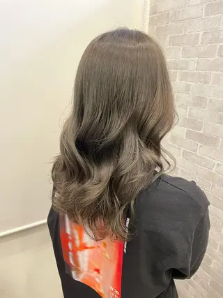 ロング カラー Well's TAIGAのヘアスタイル