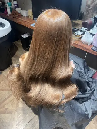 ロング カラー ハル🫧難波羽 エクステ韓国ヘアのヘアスタイル