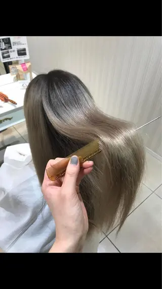 ロング ヘアアレンジ Miku❇️ フェイスレイヤーのヘアスタイル