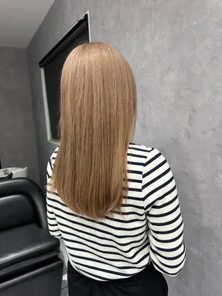 セミロング 透明感/ブリーチ縮毛 /髪質改善/星野純一のヘアスタイル