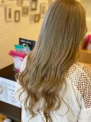 ロング 尾崎 優也のヘアスタイル