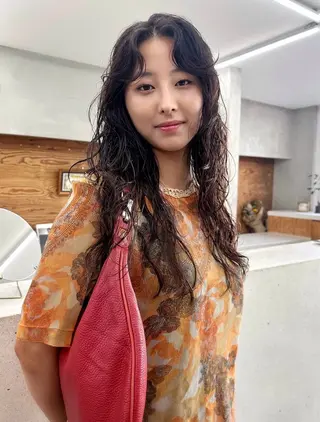 ロング パーマ 榛地 渉馬のヘアスタイル