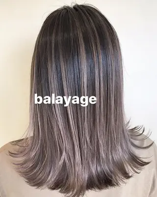 セミロング カラー ヘアアレンジ シアーベージュニスト 🥣大石亜里紗のヘアスタイル