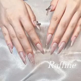 ネイル RAFFINE 月🦋🩵のネイルデザイン