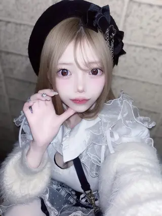 ミディアム 町田 築のヘアスタイル