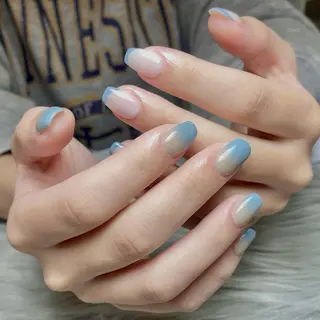 ネイル Roi〈ロワ〉 Reikaのネイルデザイン