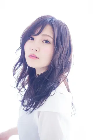 セミロング パーマ 香川 裕基のヘアスタイル