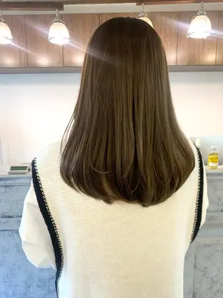 ミディアム カラー conne&riri所属・MAYU 💚森下のヘアスタイル