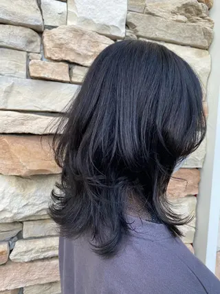 ミディアム カラー スパイキーショート パーマ　具志堅　太志のヘアスタイル