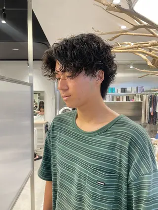 ショート パーマ メンズ カラーモデル⚡️ REONのヘアスタイル