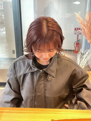 ミディアム カラー KOTOMI .のヘアスタイル